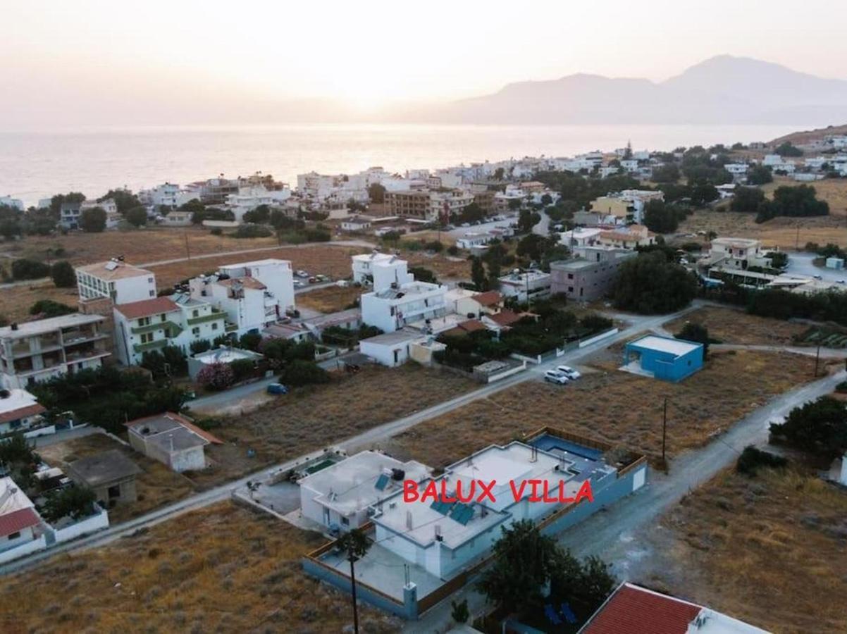 Villa Balux Kalamaki  Luaran gambar