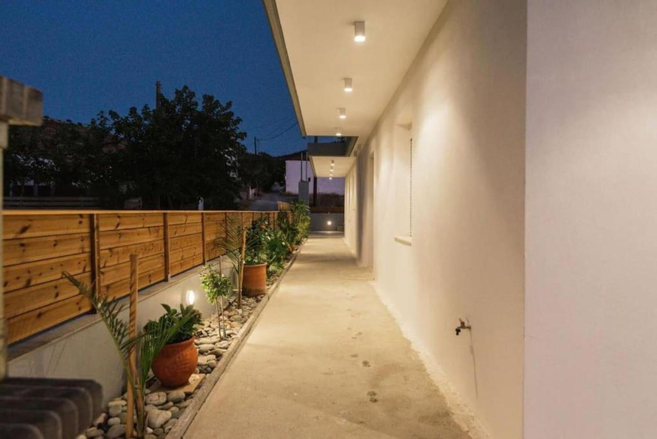 Villa Balux Kalamaki  Luaran gambar
